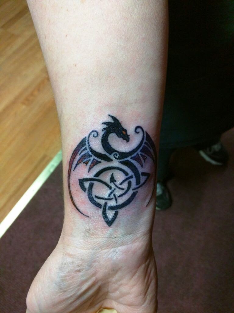 Critical Acclaim Tattoos | 3035 Lehigh St, Allentown, PA 18103 | Phone: (610) 433-8282