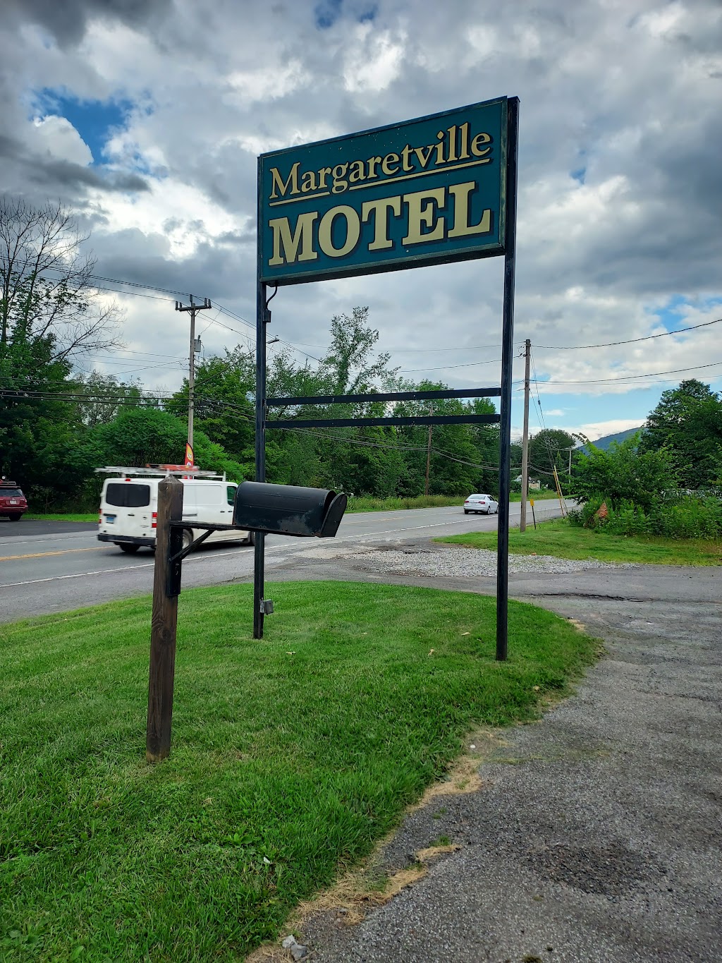 Margaretville Motel | 42480 NY-28, Margaretville, NY 12455 | Phone: (845) 586-4464