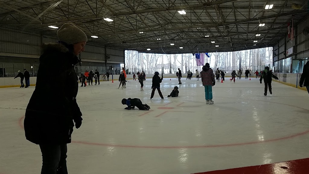 Old Bridge Ice Arena | Township of Old Bridge Muncipal Center, 1 Old Bridge Plaza, Old Bridge, NJ 08857 | Phone: (732) 607-7971