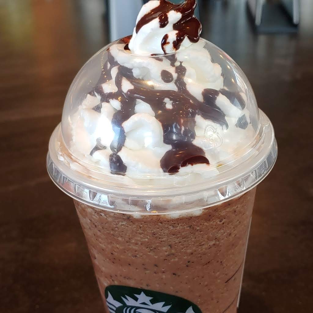 Starbucks | 2200 West Chester Pike, Broomall, PA 19008 | Phone: (610) 355-0321