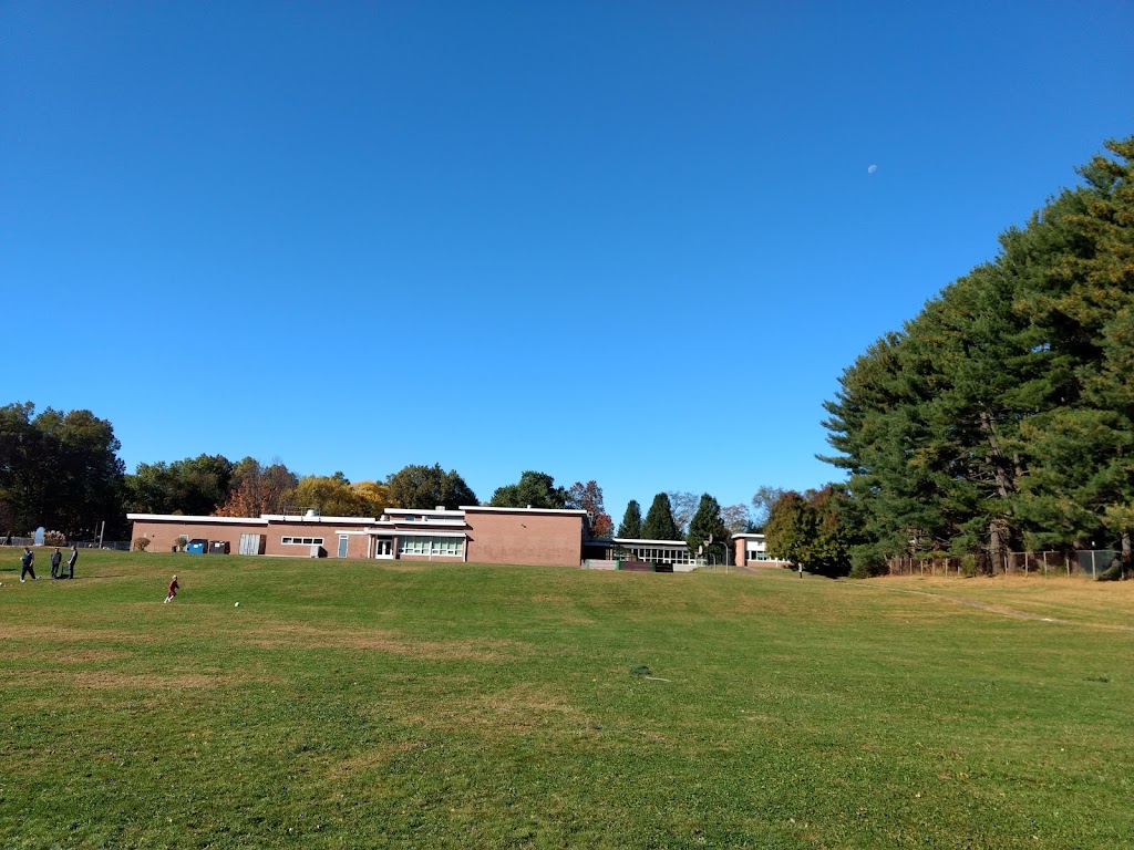 Aiken Elementary School | 212 King Philip Dr, West Hartford, CT 06117 | Phone: (860) 233-6994