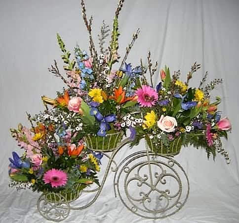 The Florist at Deckers Nursery (previously Greenlawn Florist) | 841 Pulaski Rd, Greenlawn, NY 11740 | Phone: (631) 261-6647