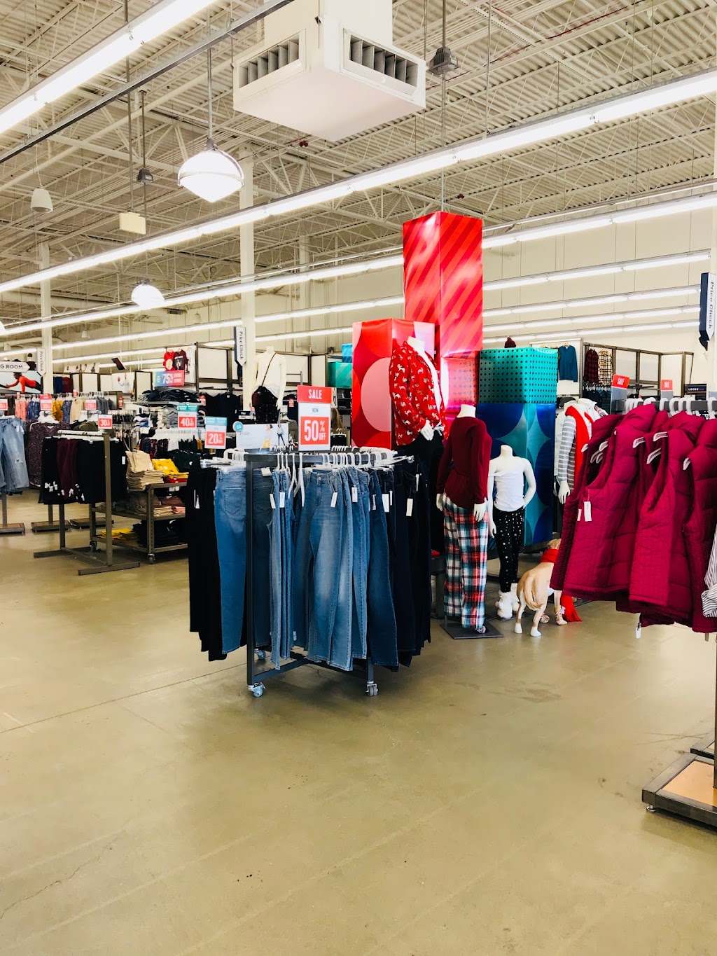 Old Navy | 141 Tuckahoe Rd, Sewell, NJ 08080 | Phone: (856) 728-0394