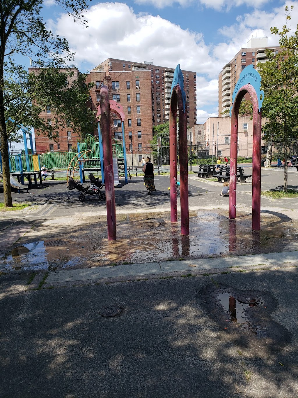 Brighton Beach Playground | Brighton 2nd St. &, Brightwater Ct, Brooklyn, NY 11235 | Phone: (212) 639-9675