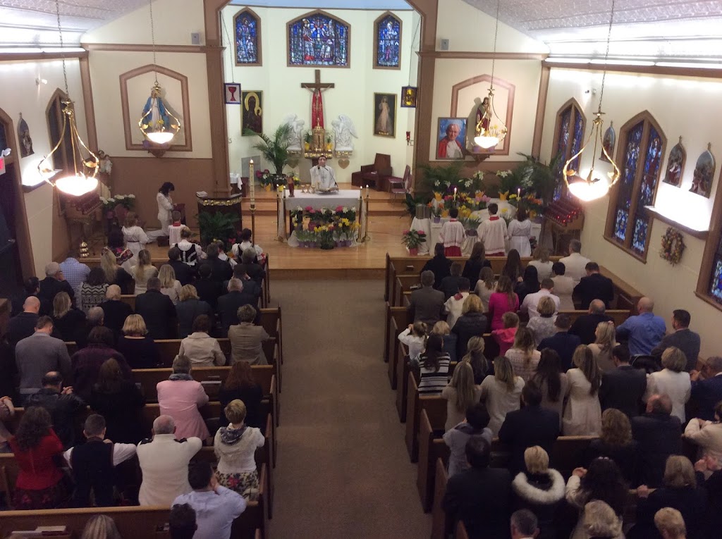 Holy Trinity Catholic Church | 100 Main St, Helmetta, NJ 08828 | Phone: (732) 521-0172