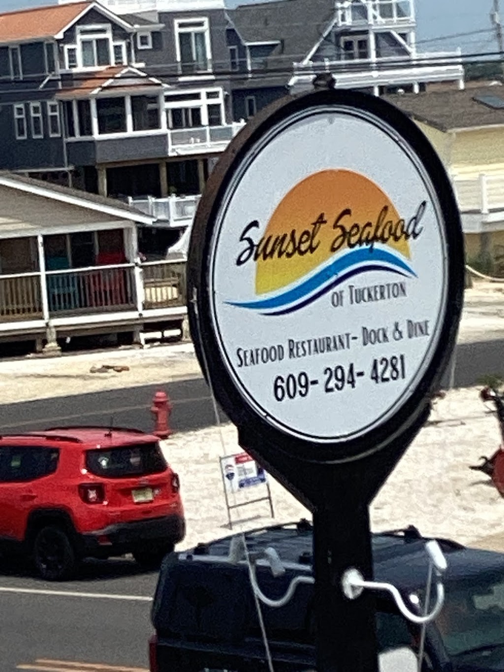 Sunset Seafood of Tuckerton | 101 Parker Rd, Tuckerton, NJ 08087 | Phone: (609) 294-4281