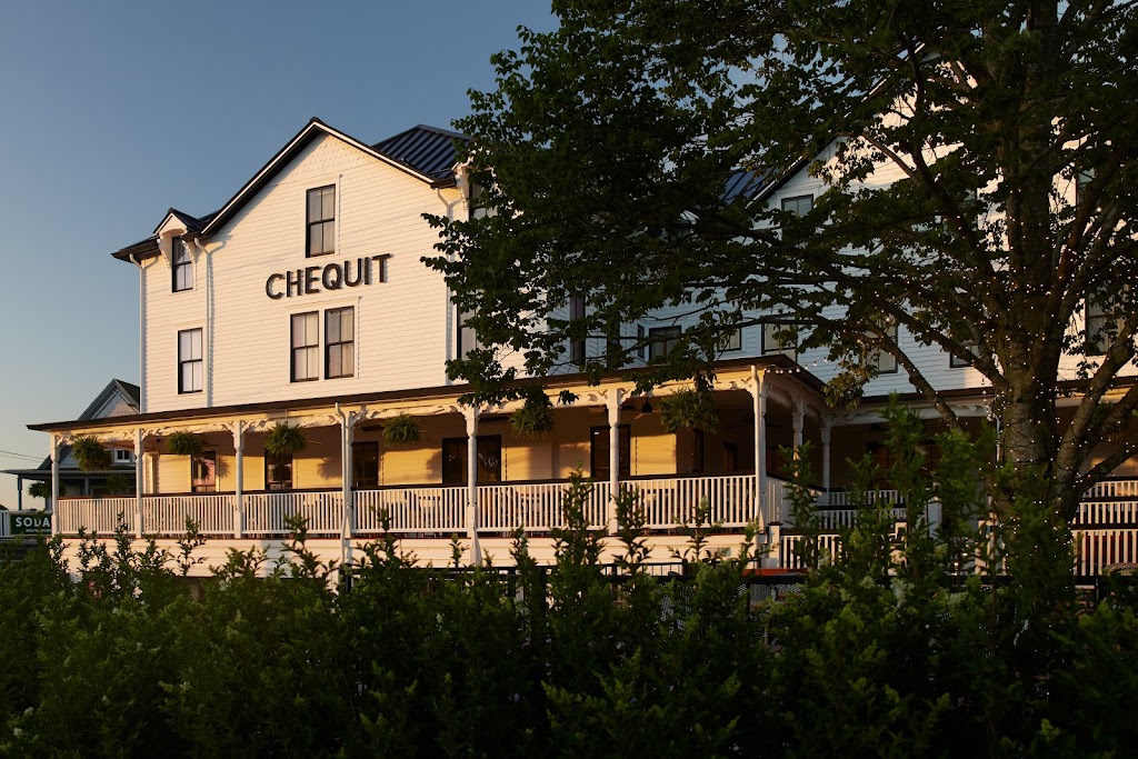 The Chequit | 23 Grand Ave, Shelter Island Heights, NY 11965 | Phone: (631) 749-0018