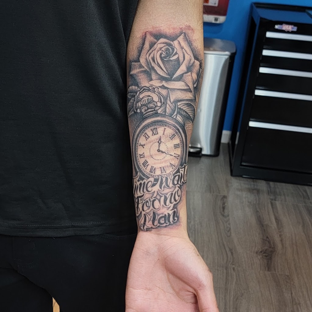 Greyscale Tattoo | 2 Division St, Derby, CT 06418 | Phone: (203) 685-5150