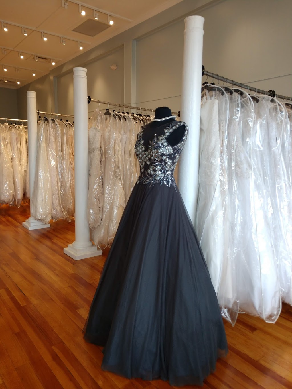 Going to the Chapel dress shop | 555 Enfield St, Enfield, CT 06082 | Phone: (860) 265-2011