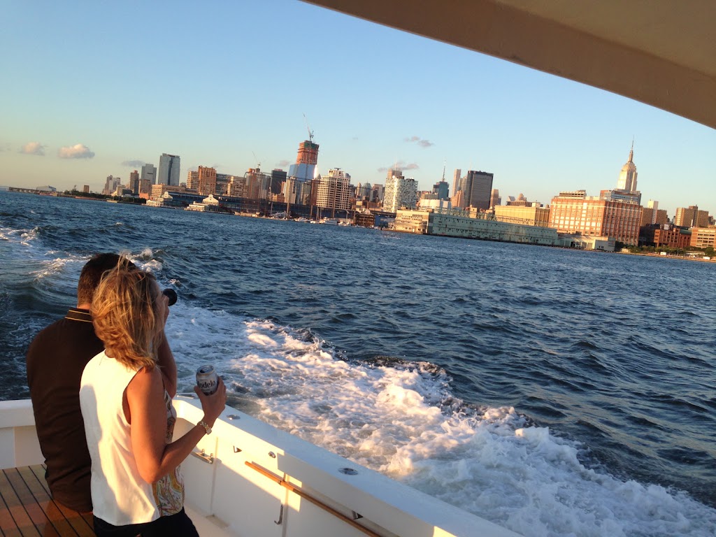 New York Harbor Tours | Liberty Landing Marina, 80 Audrey Zapp Dr, Jersey City, NJ 07305 | Phone: (718) 230-0136