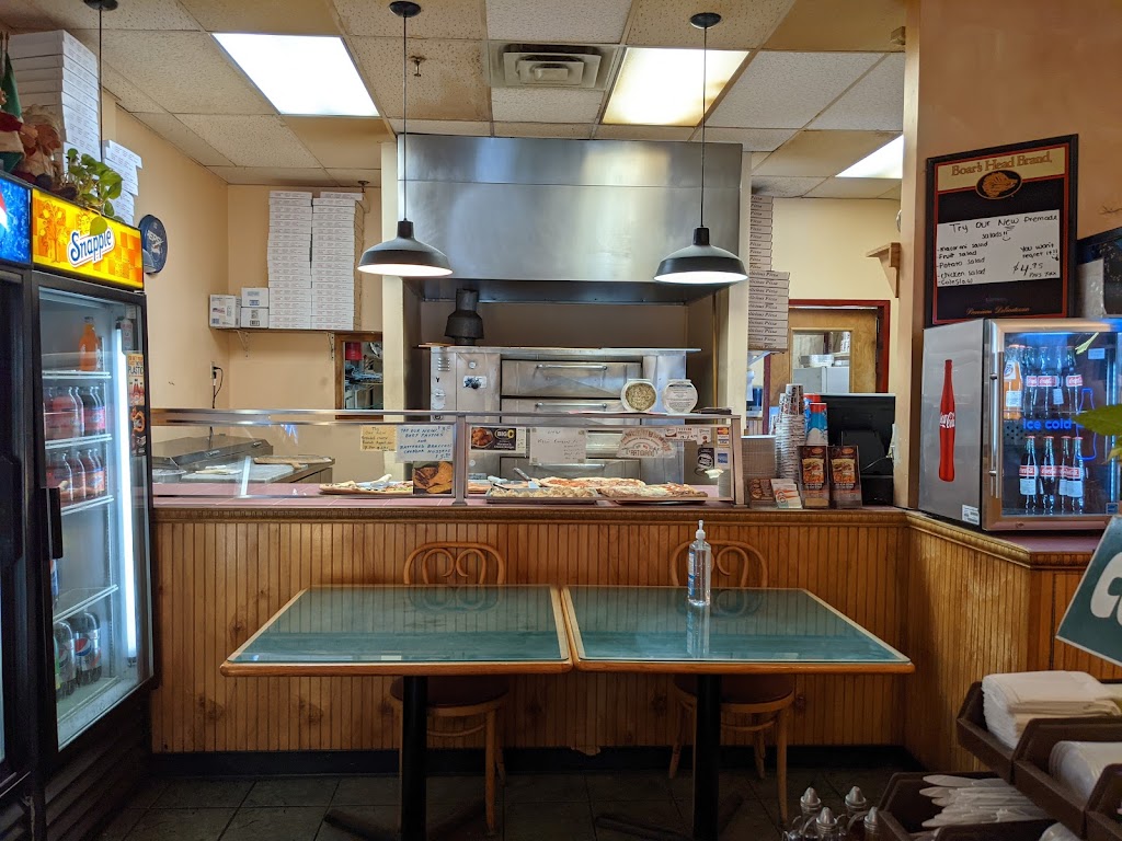 Cafe Domenicos Pizza & Restaurant | 2797 Brunswick Pike, Lawrence Township, NJ 08648 | Phone: (609) 434-0266