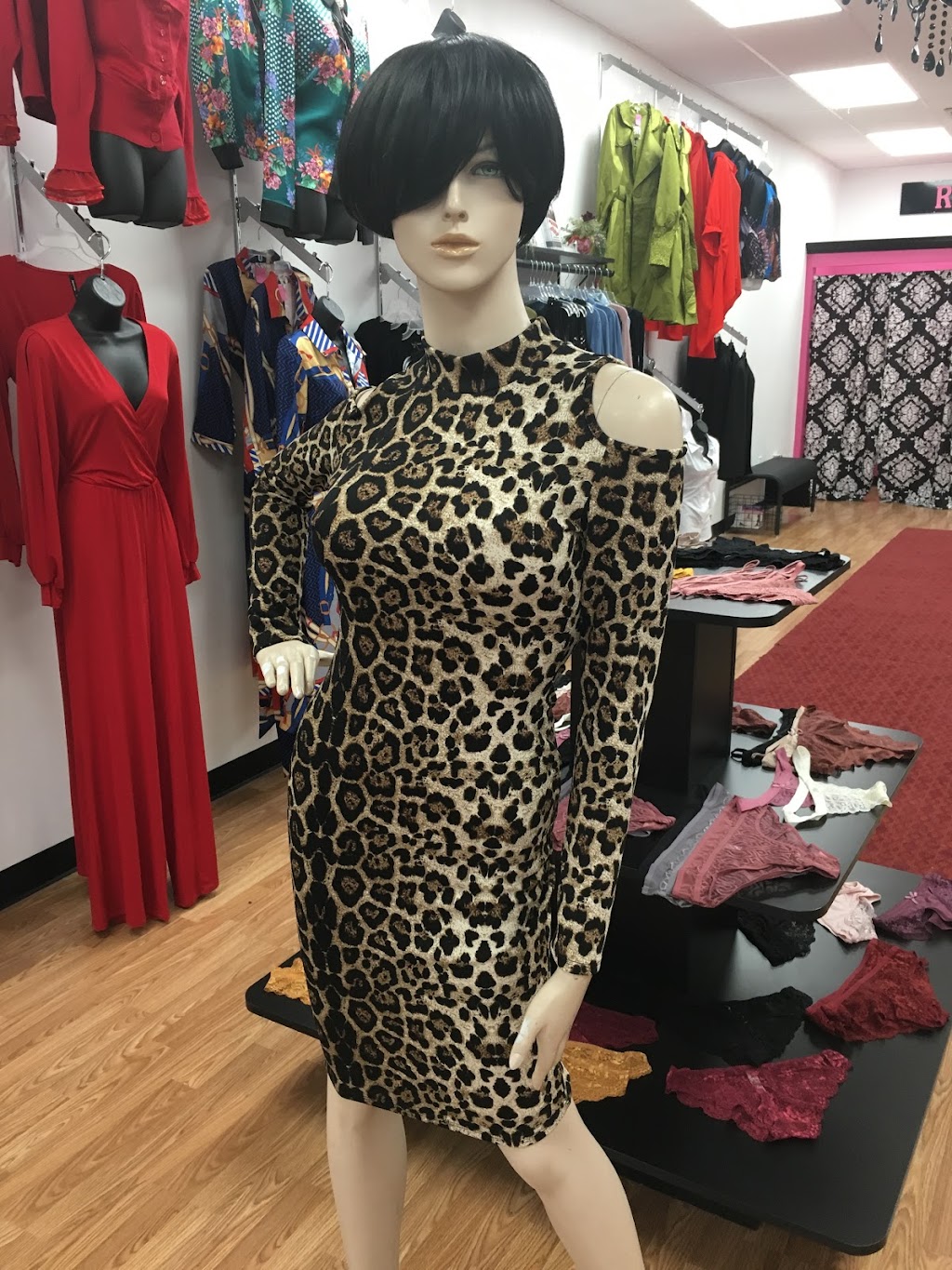 Rosalinds Fashions | 1075 Easton Ave, Somerset, NJ 08873 | Phone: (908) 977-5006