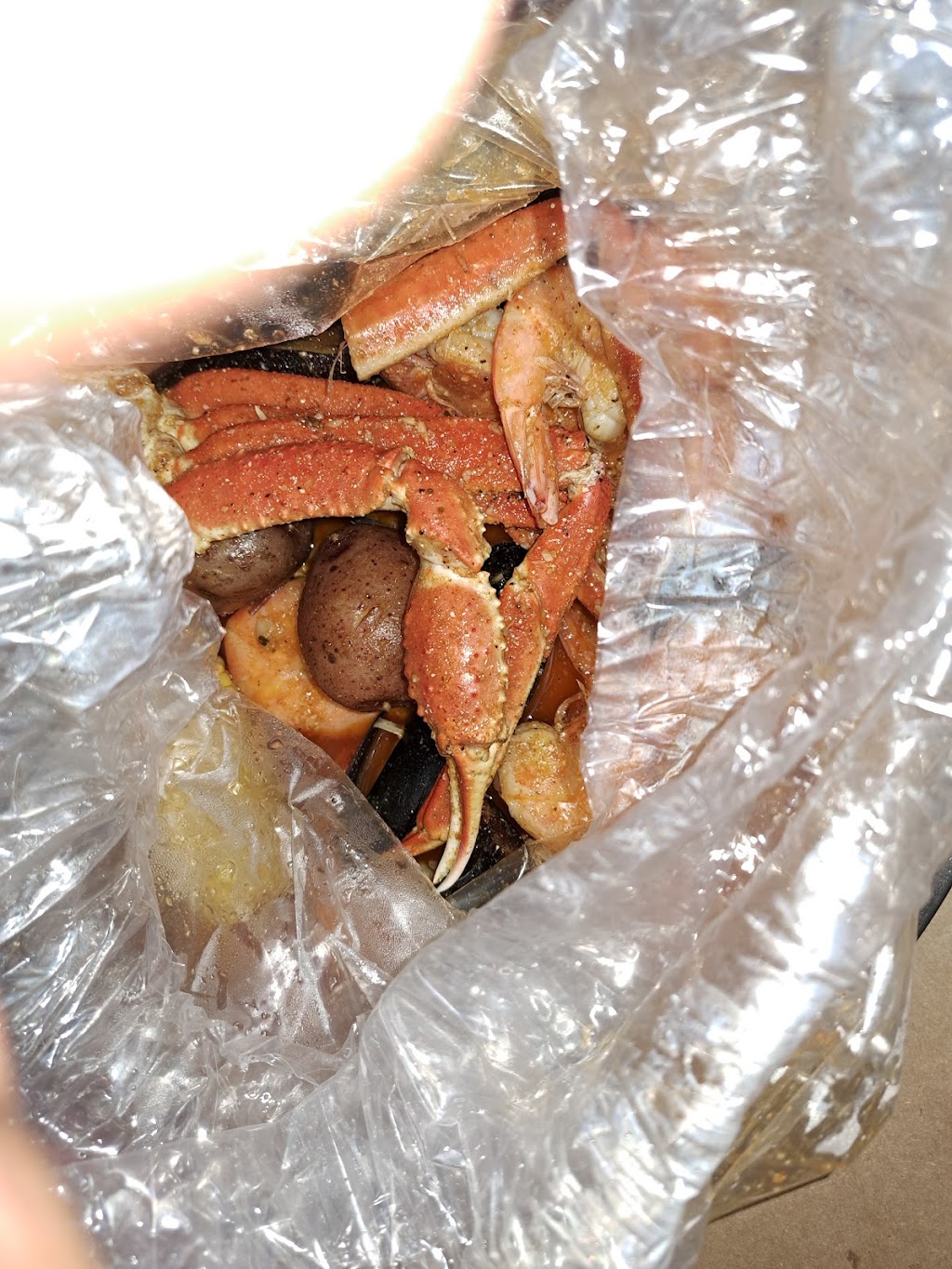 Red Crab Juicy Seafood | 911 Erskine St, Brooklyn, NY 11239 | Phone: (718) 235-1648