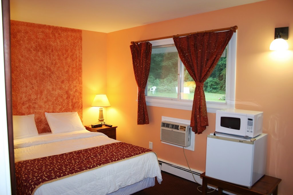 Southington Motor Lodge | 165 Jude Ln, Southington, CT 06489 | Phone: (860) 621-3784