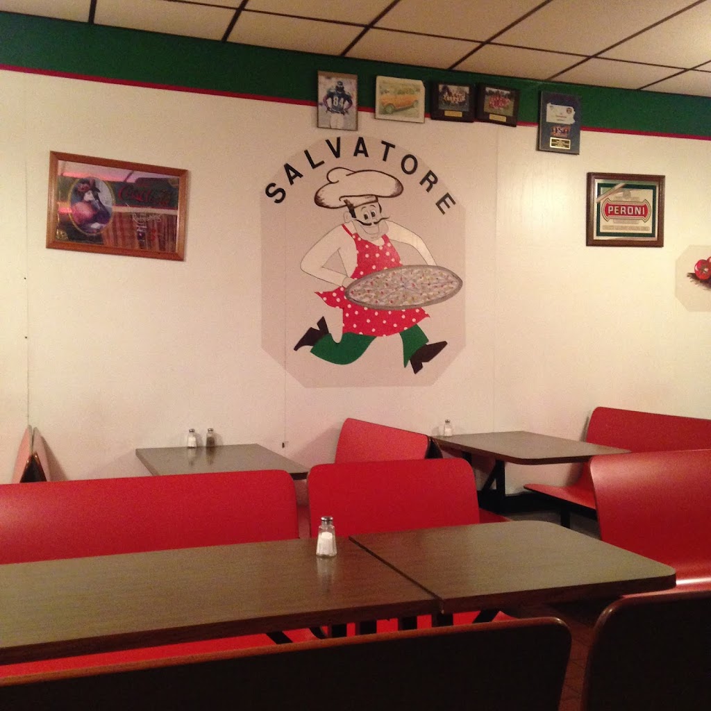 Salvatores Pizzeria | 174 E Main St, Macungie, PA 18062 | Phone: (610) 966-2844