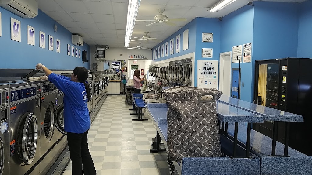 The Laundry Room Laundromat | 3097 N Jerusalem Rd, Levittown, NY 11756 | Phone: (516) 520-4285