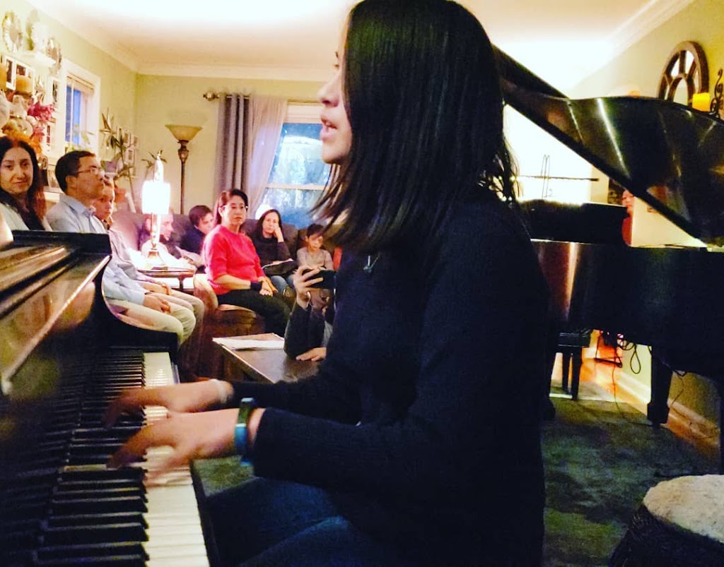 Piano Lessons taught by Renée Guerrero | 101 Undercliff St, Yonkers, NY 10705 | Phone: (917) 312-5513