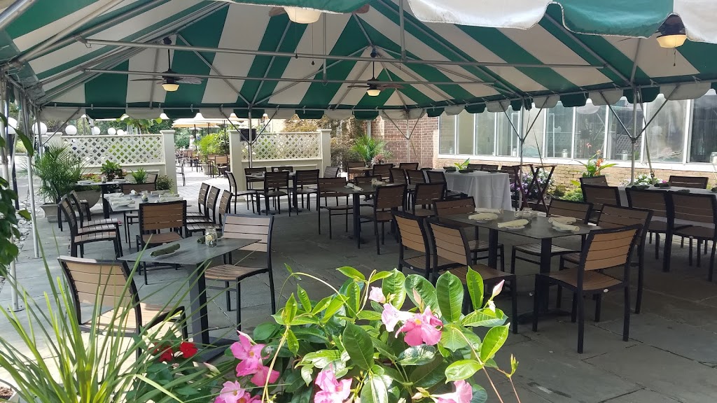 Spring Mill Country Club | 80 Jacksonville Rd, Ivyland, PA 18974 | Phone: (215) 675-6000