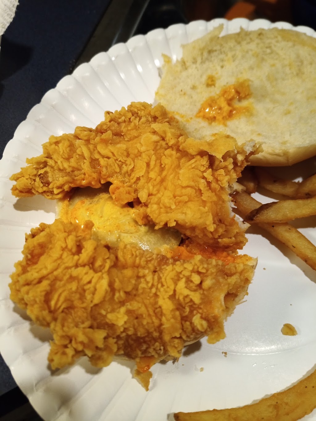 Popeyes Louisiana Kitchen | 508 E Main St, Patchogue, NY 11772 | Phone: (631) 730-7236