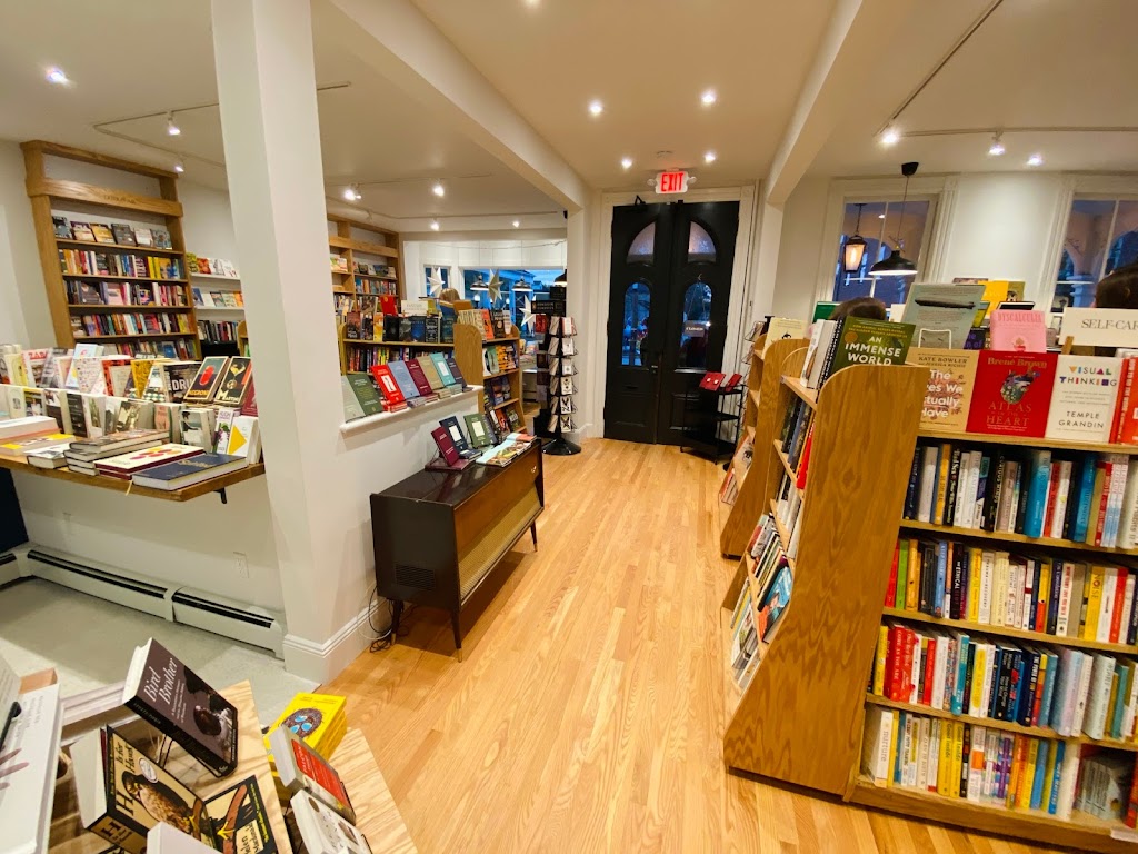 Frenchtown Bookshop | 28 Bridge St, Frenchtown, NJ 08825 | Phone: (908) 628-9297