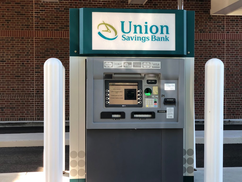Union Savings Bank | 411 Monroe Turnpike, Monroe, CT 06468 | Phone: (203) 880-3314
