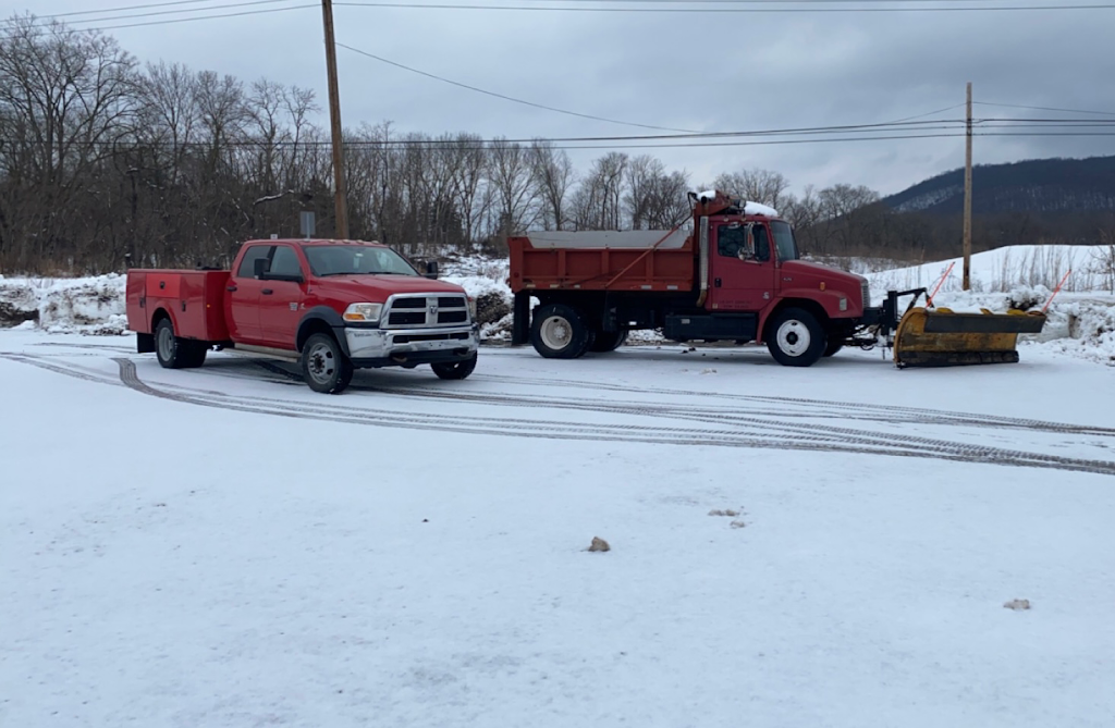 Heavy Duty Truck and Trailer Repair | 36 3rd St, Gouldsboro, PA 18424 | Phone: (570) 895-1981