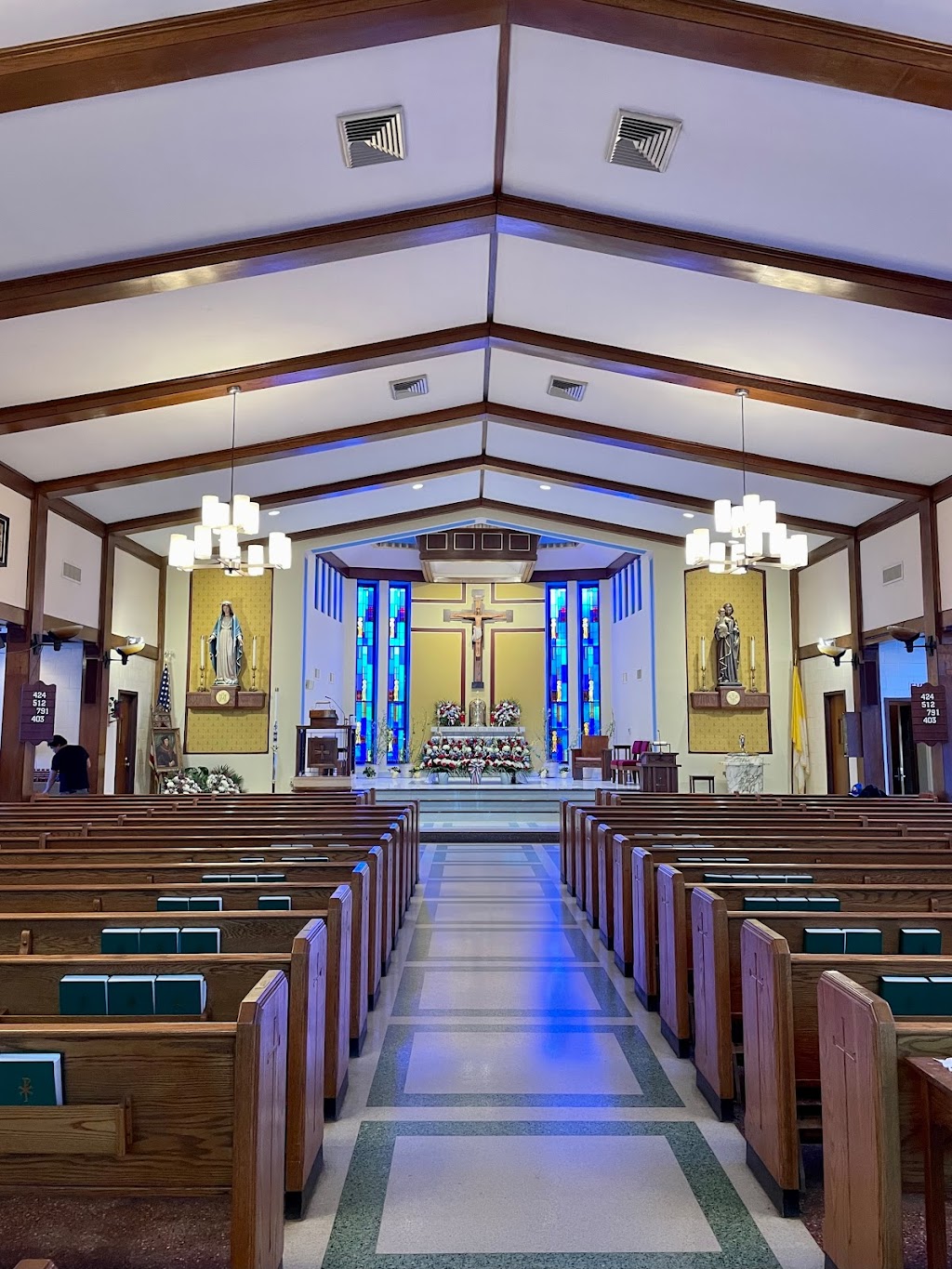 Blessed Trinity Parish (Saint Thomas More Church) | 204-25 Rockaway Point Blvd, Breezy Point, NY 11697 | Phone: (718) 634-6357