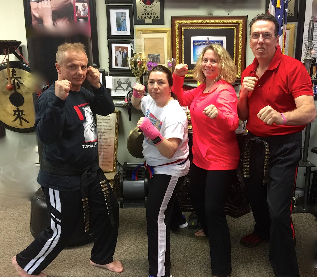 Kickboxing Farmington. Com | 1051 Farmington Ave, Farmington, CT 06032 | Phone: (860) 593-1914