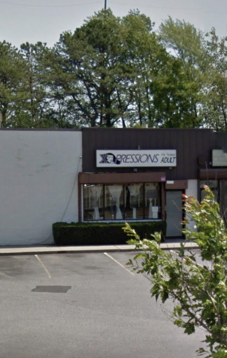 Xpressions Adult Store | 4134 Sunrise Hwy, Bohemia, NY 11716 | Phone: (631) 563-3560