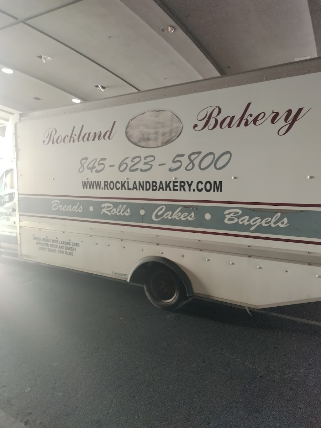 Rockland Bakery | 425 N 37th St, Pennsauken Township, NJ 08110 | Phone: (856) 317-9551