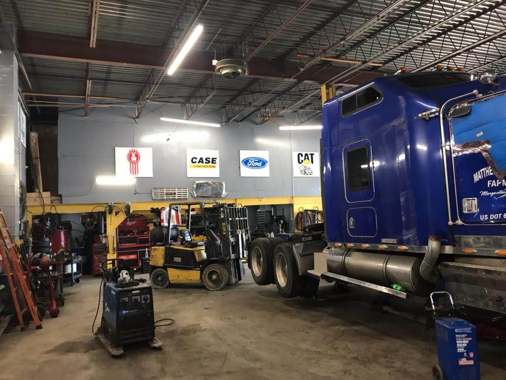 HK Truck Trailer & Auto Shop | 500 Lexington Ave, West Babylon, NY 11704 | Phone: (631) 539-2086