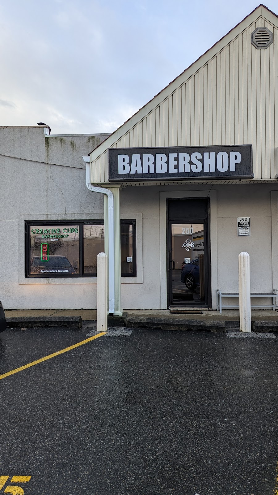 Creative Clips Barbershop | 250 Plainfield Ave, Edison, NJ 08817 | Phone: (732) 354-4248