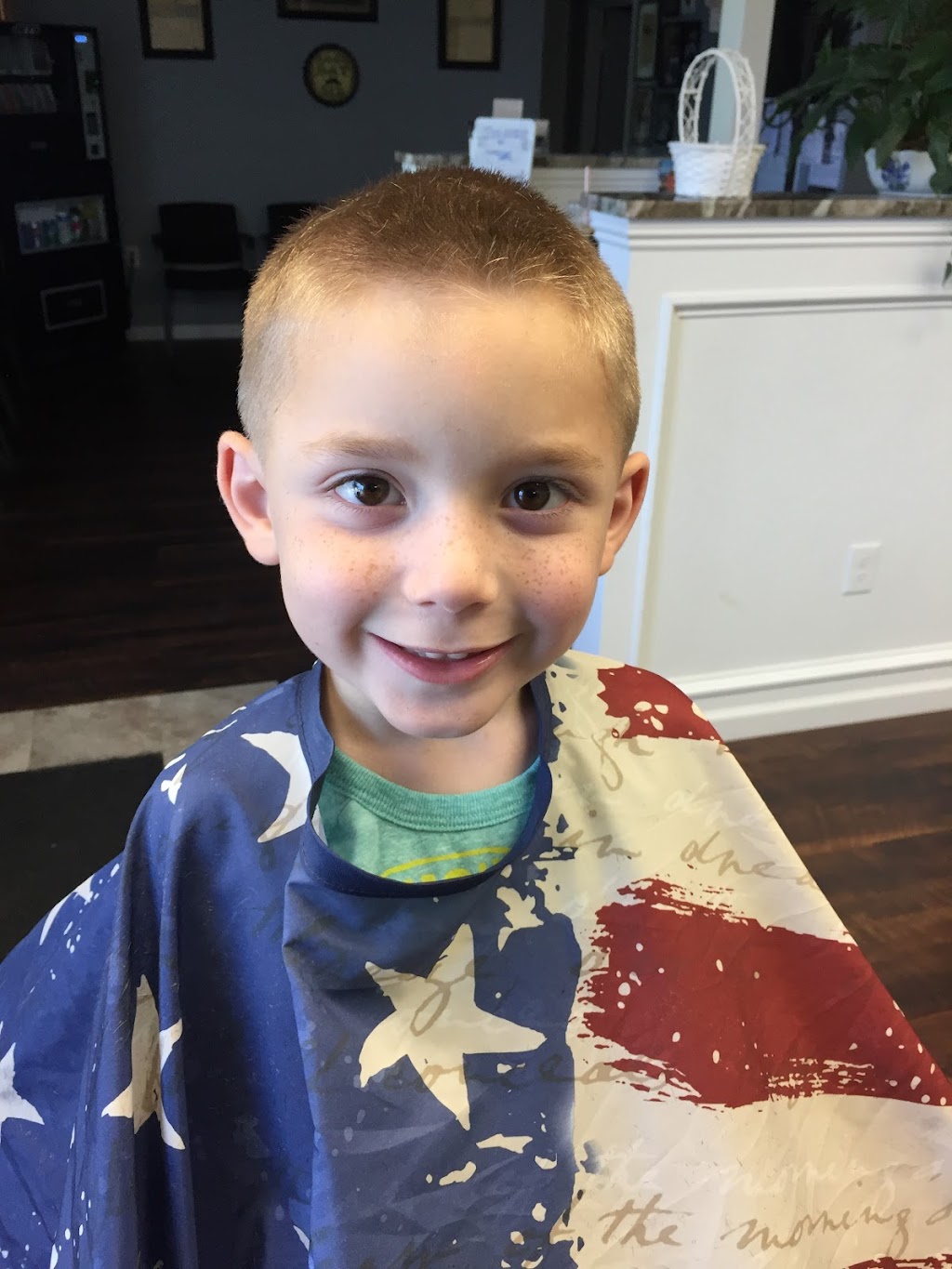 Little City Barber Shop | 6 New Haven Rd #1, Prospect, CT 06712 | Phone: (203) 758-4247