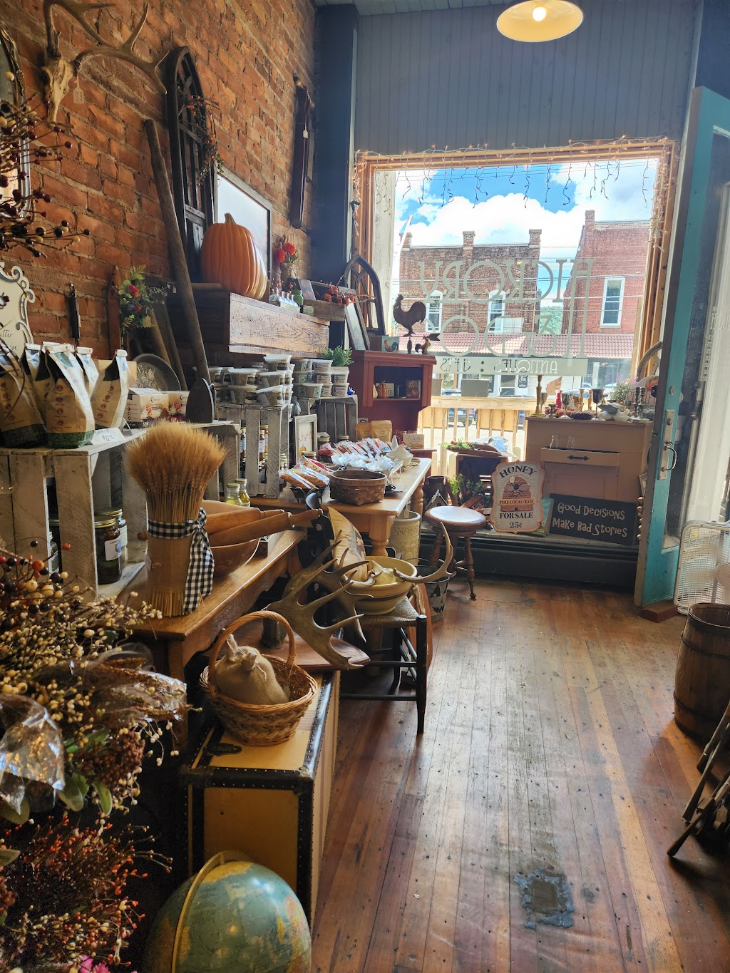 Hickory & Doc Antiques and Gifts | 169 Main St, Afton, NY 13730 | Phone: (607) 222-6805