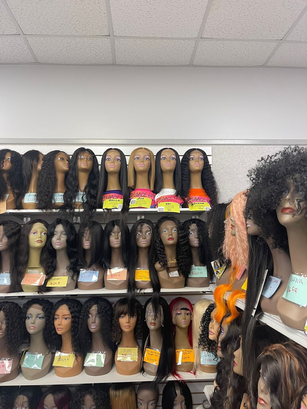 SAVAAGE Hair | Systahood II Beauty Supply, 1434 Knox Ave, Easton, PA 18040 | Phone: (484) 929-0388