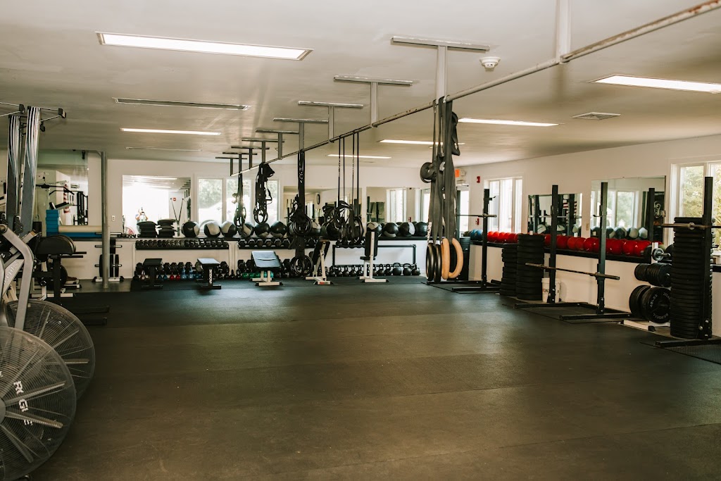 Crossroads Fitness Center | 106 CT-66, Columbia, CT 06237 | Phone: (860) 228-0194