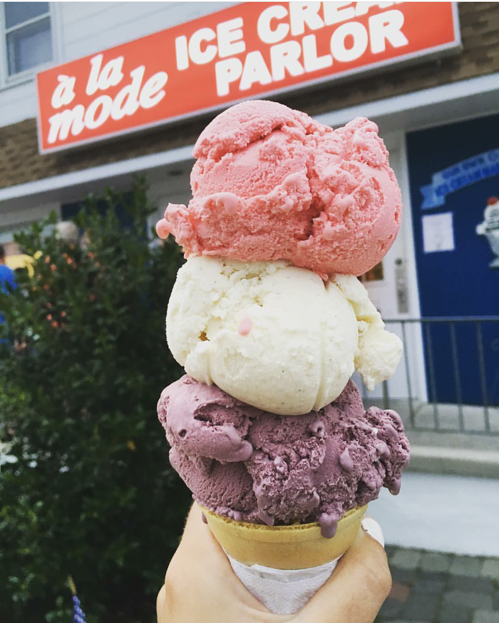 A La Mode Ice Cream Parlor | 301 E 55th St, Ocean City, NJ 08226 | Phone: (609) 398-2207