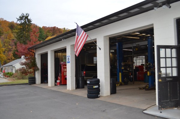 Titus Park Garage | 7 Titus Rd, Washington Depot, CT 06794 | Phone: (860) 868-2224