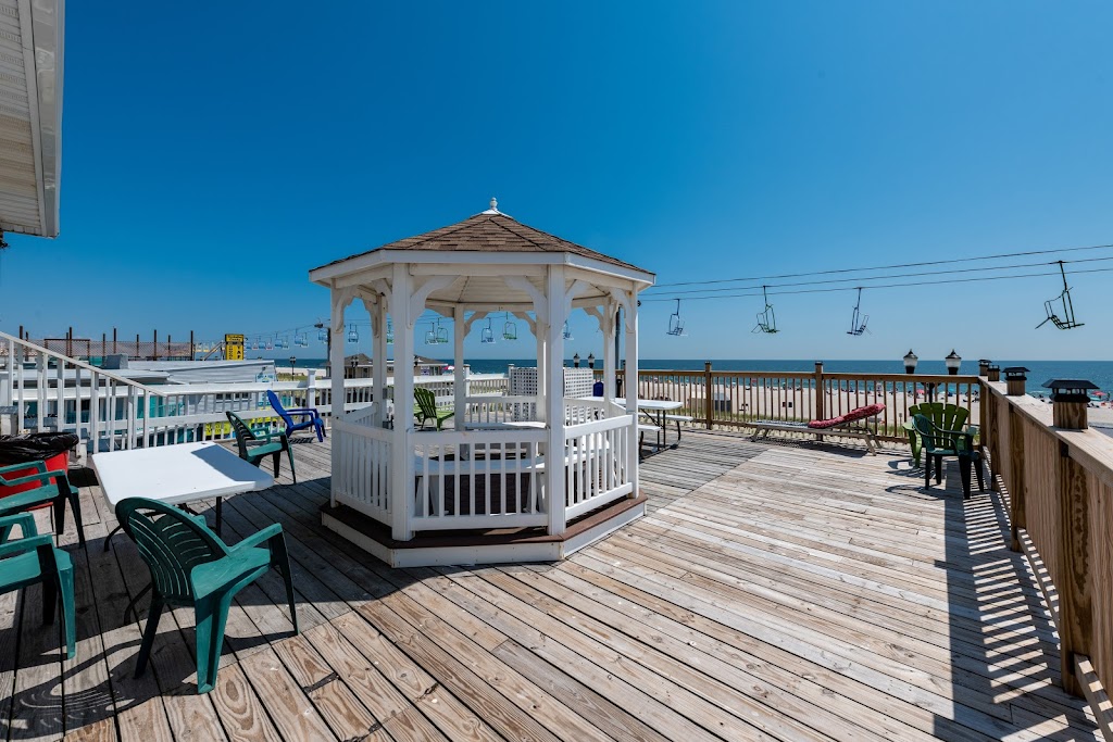Boardwalk Hotel Charlee Beach Hotel & Beach House rentals | 1119 Ocean Terrace, Seaside Heights, NJ 08751 | Phone: (732) 793-1735