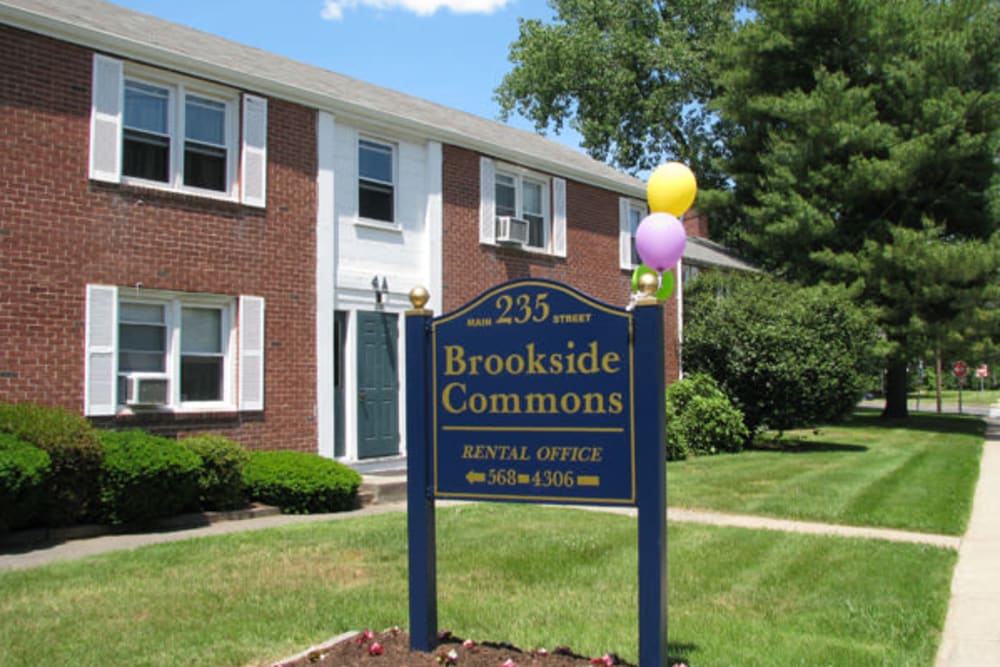 Brookside Commons | 235 Main St #4A1, East Hartford, CT 06118 | Phone: (860) 568-4306