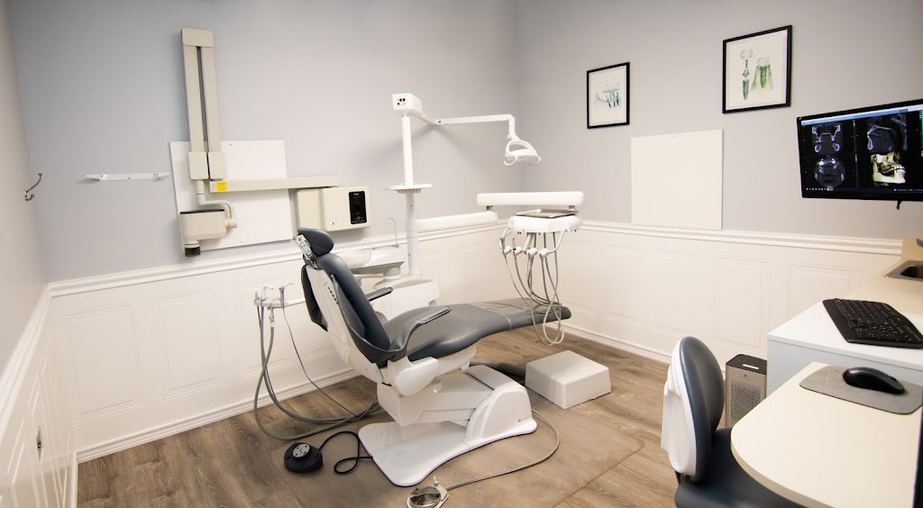 A & B Dental - Cosmetic and Implant Dentistry | 499 William Floyd Pkwy, Shirley, NY 11967 | Phone: (631) 281-1440