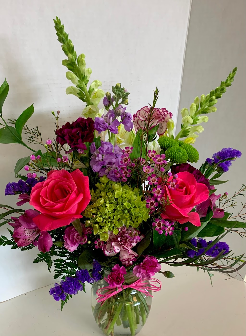 Petal Pusher Florist | 6 Elizabeth St, Derby, CT 06418 | Phone: (203) 734-2828