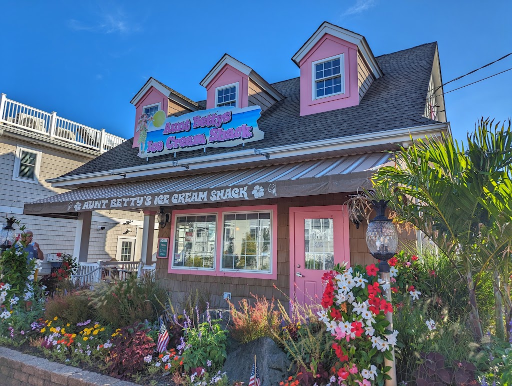 Aunt Bettys Ice Cream Shack | 2100 Asbury Ave, Ocean City, NJ 08226 | Phone: (609) 398-4001