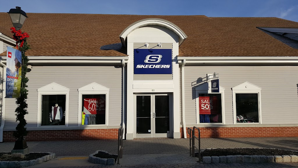 SKECHERS Factory Outlet | 480 Evergreen Ct, Central Valley, NY 10917 | Phone: (845) 928-1459