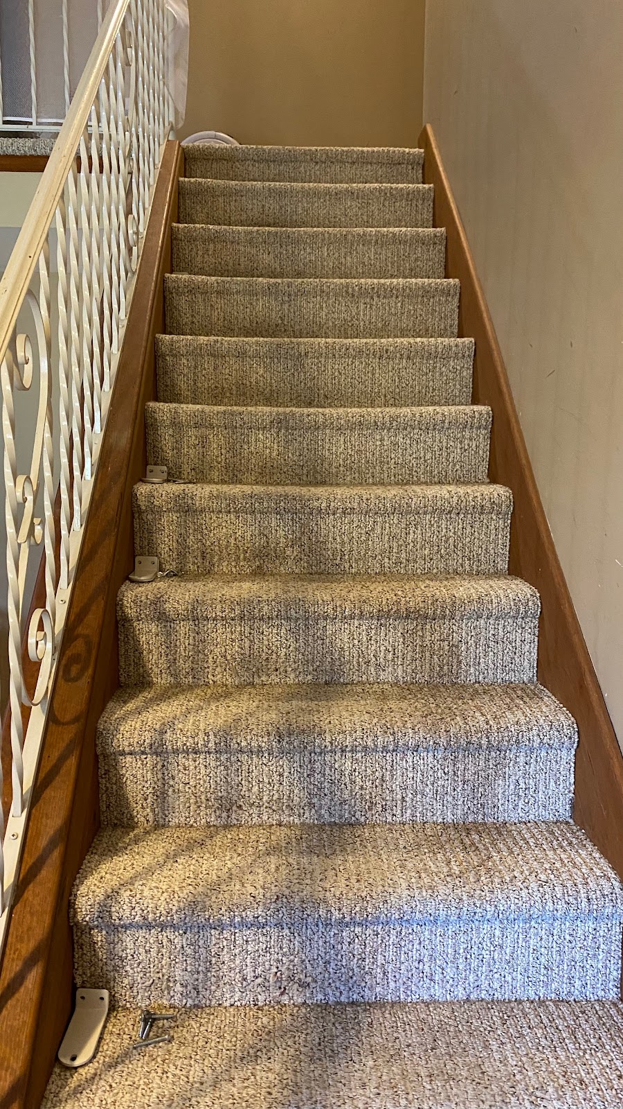 Power Stair Lifts | 2700 William Penn Hwy, Easton, PA 18045 | Phone: (484) 895-1188