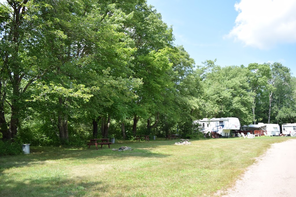 The Quarry Campground | 704 Shenipsit Lake Rd, Tolland, CT 06084 | Phone: (860) 875-8325