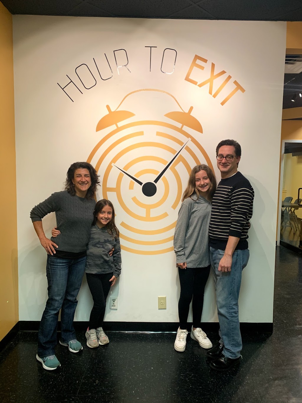 Hour To Exit - Escape Games: Westchester & NYC | 466 Main St Suite 206, New Rochelle, NY 10801 | Phone: (914) 355-4272