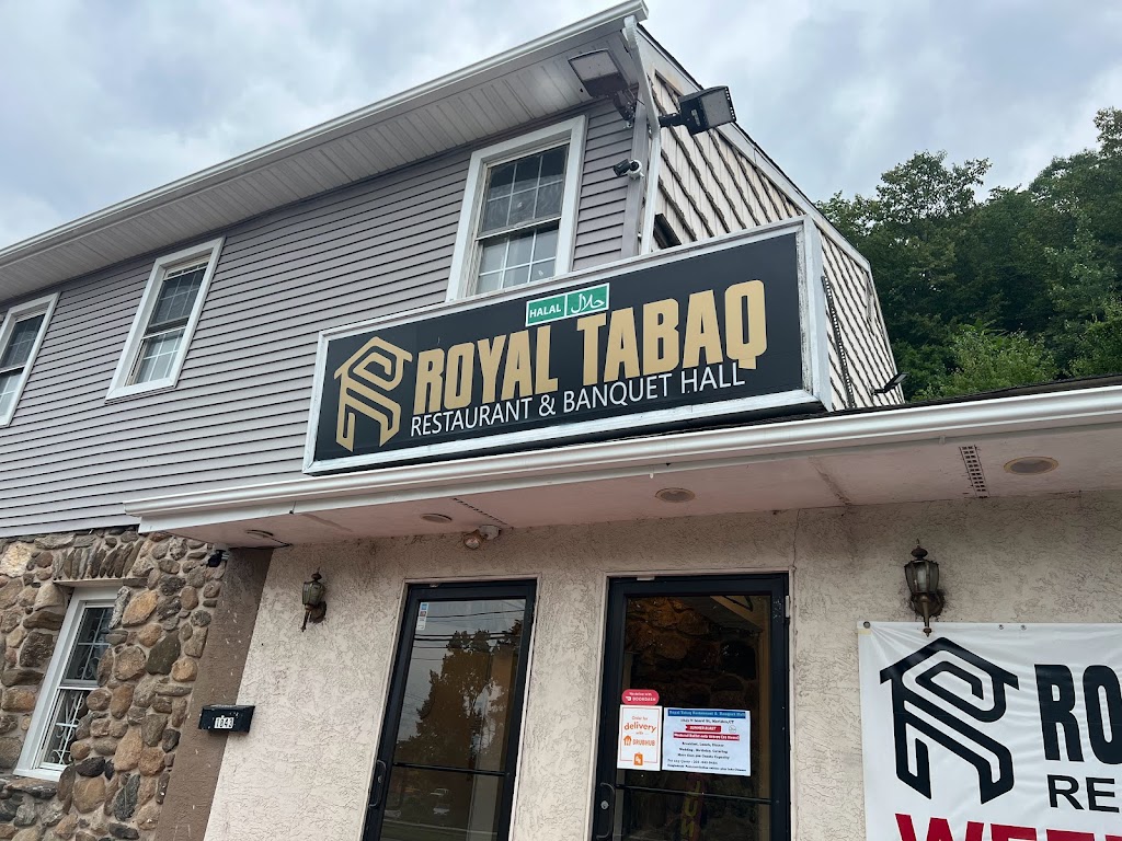 Royal Tabaq Restaurant & Banquet Hall | 1835 N Broad St, Meriden, CT 06450 | Phone: (203) 440-9484