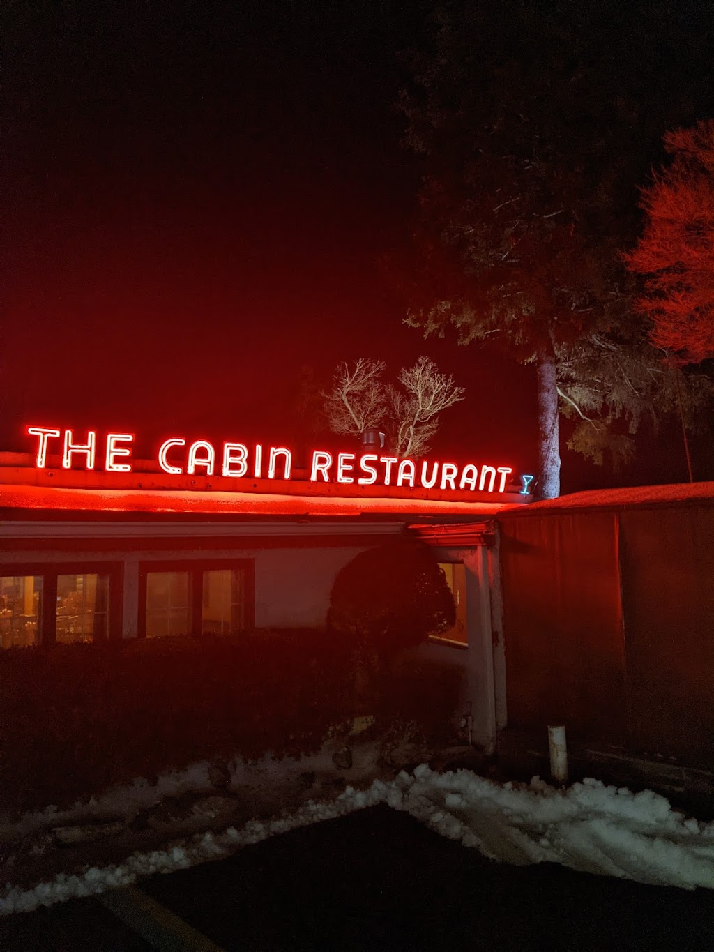 The Cabin Restaurant | 1172 Knollwood Rd, White Plains, NY 10603 | Phone: (914) 592-6682