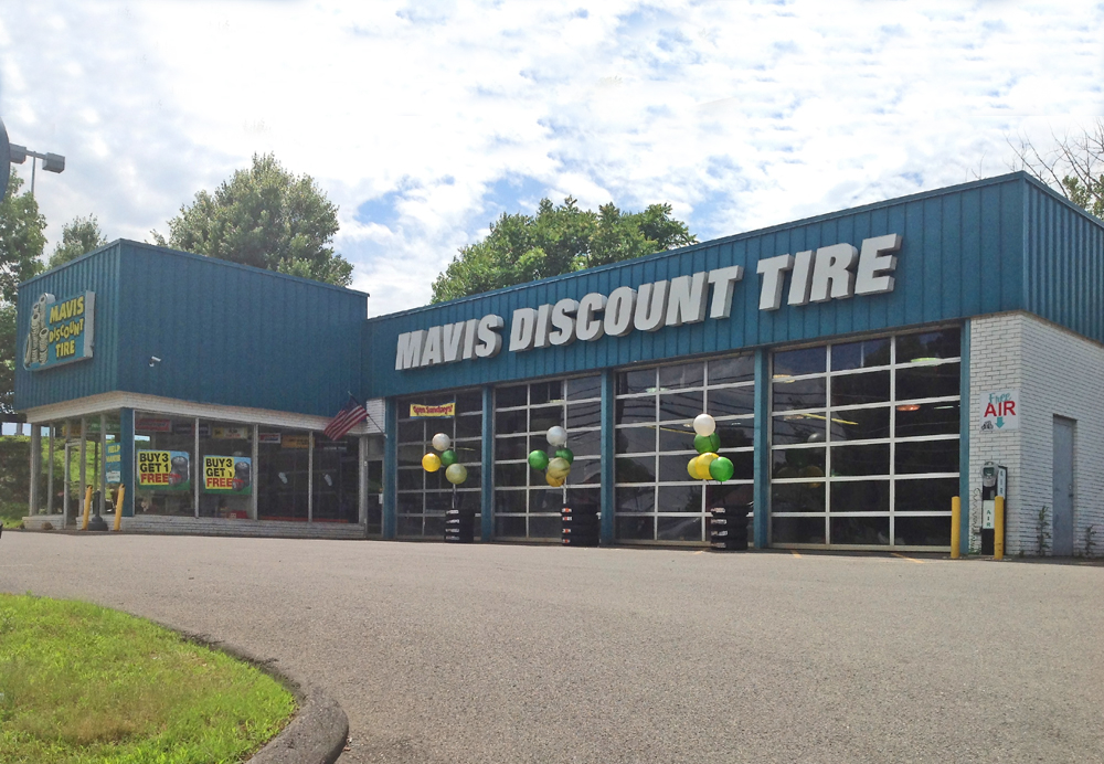 Mavis Discount Tire | 92 Danbury Rd, New Milford, CT 06776 | Phone: (860) 799-4182
